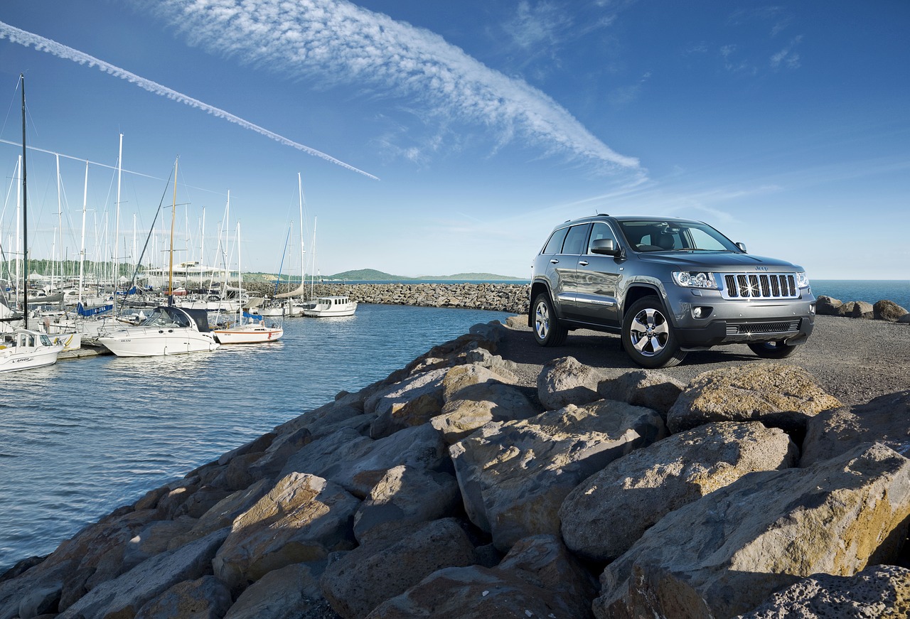 Redizajniran prototip Jeep Grand Cherokee-a iz 2022. godine