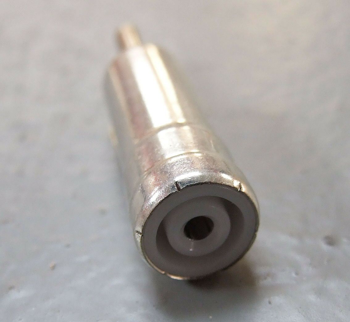 ADAPTER ZA RADIO ISO-DIN