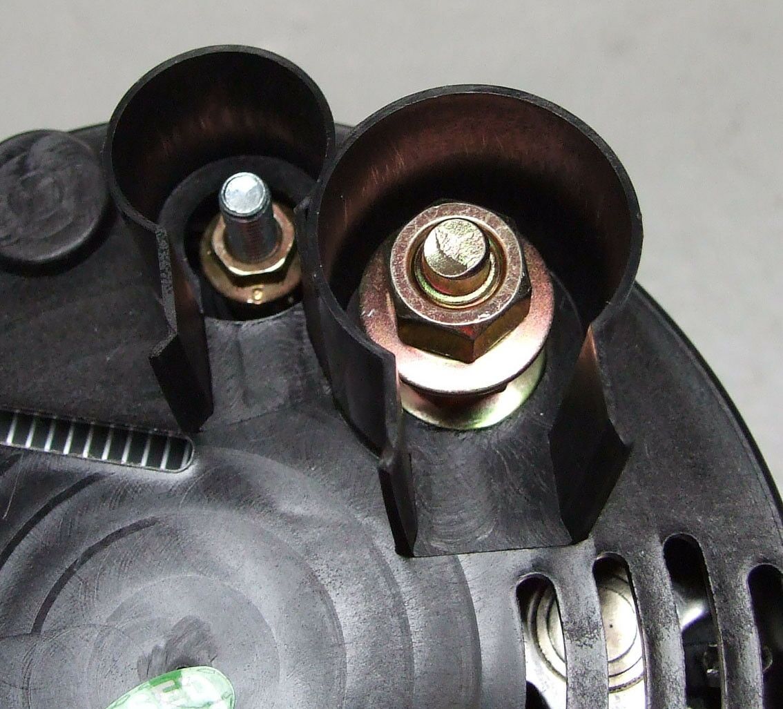ALTERNATOR MARELLI 12V 65A FIAT PUNTO 1.9DS BRAVO 1.4I