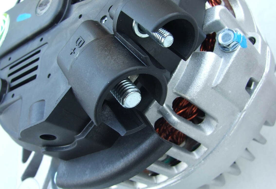 ALTERNATOR BOSCH 12V 150A CITROEN C5 PEUGEOT 406