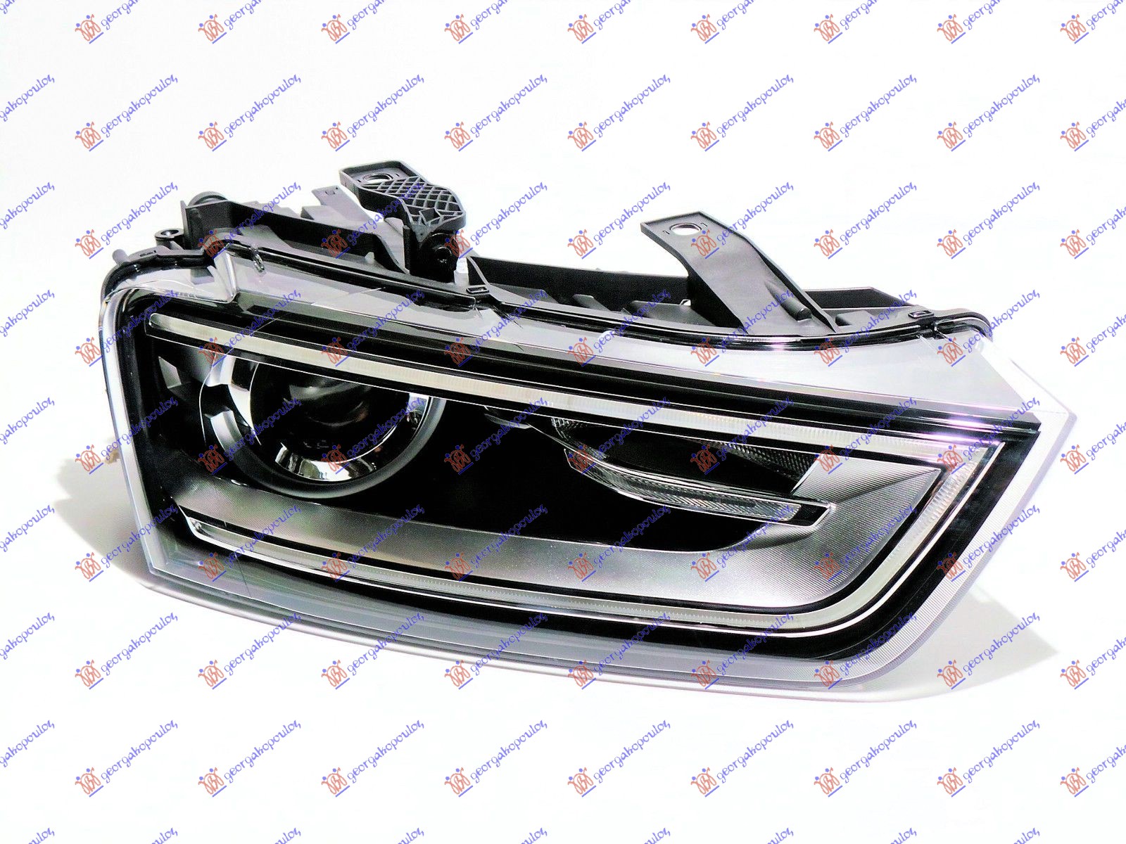 FAR XENON LED DNEVNIM SVETLOM (ZKW TIP) (DEPO)