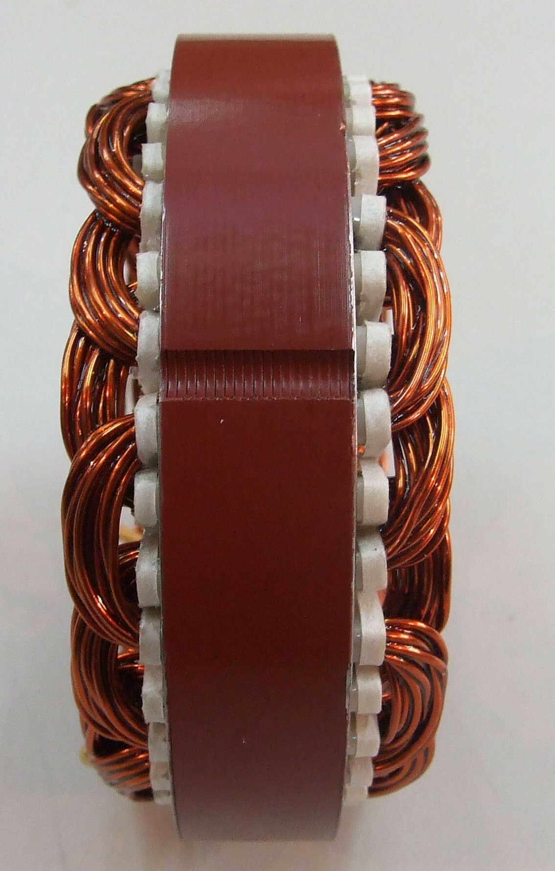 STATOR ALT ISKRA 12V 33AMP