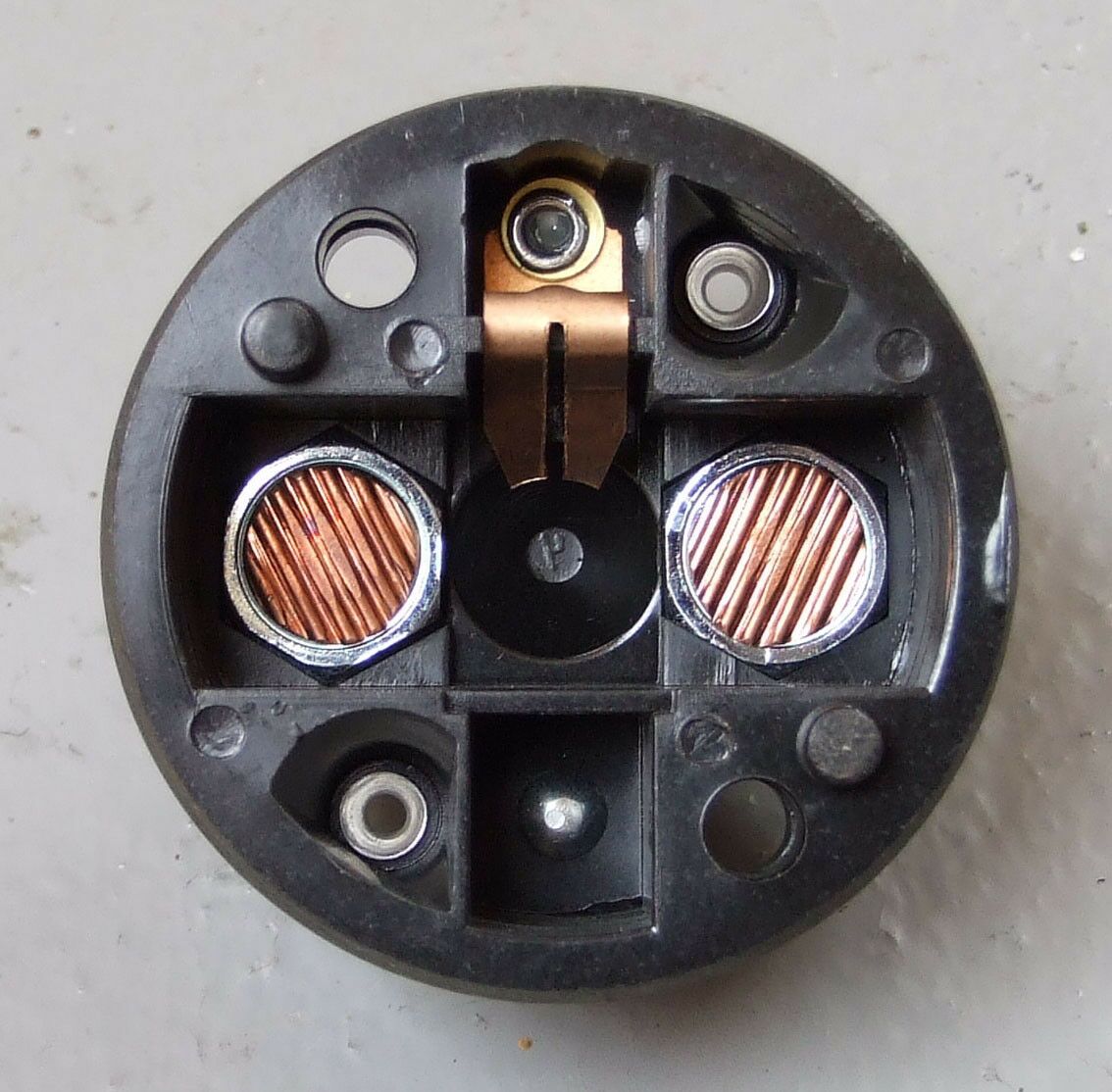 POKLOPAC AUTOMATA BOSCH VW STARI TIP BUBA
