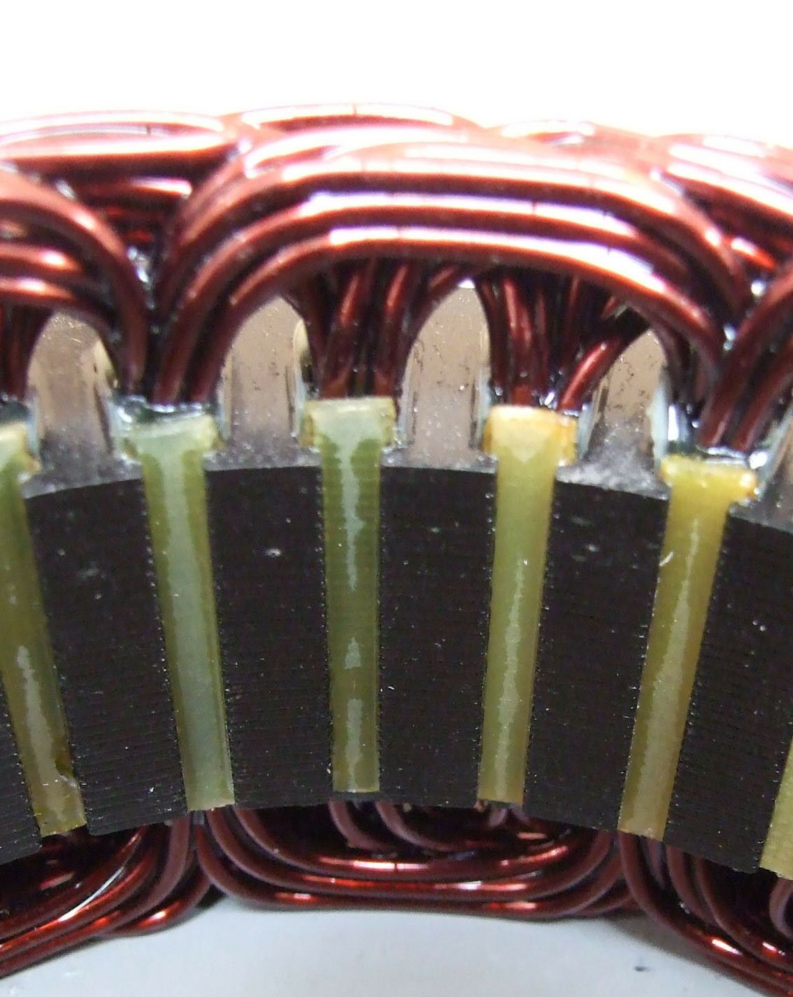 STATOR ALT BOSCH 24V 55A MERCEDES MAN