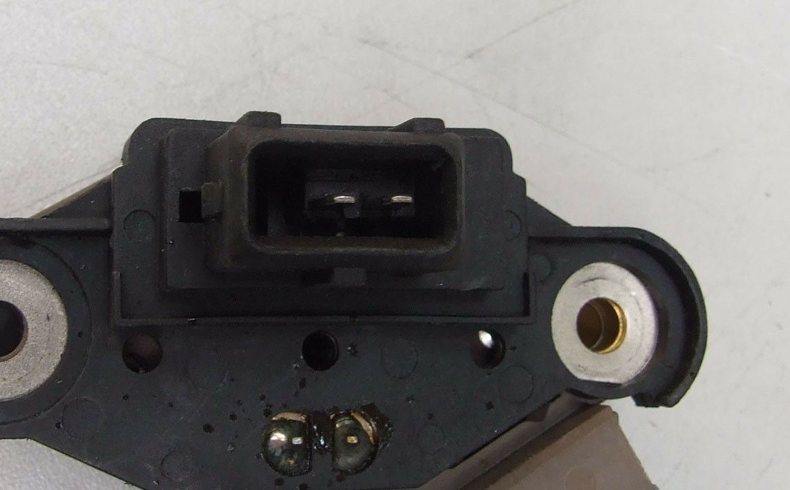 REGLER VALEO 12V BMW 318 TDS 95-