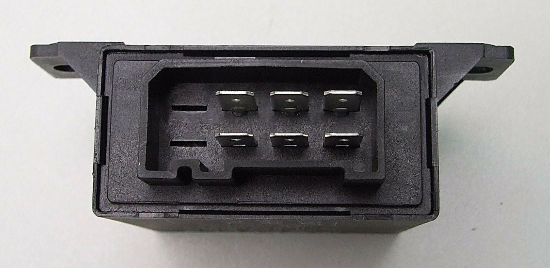 AUTOMAT ZMIGAVCA MERCEDES , 24 V