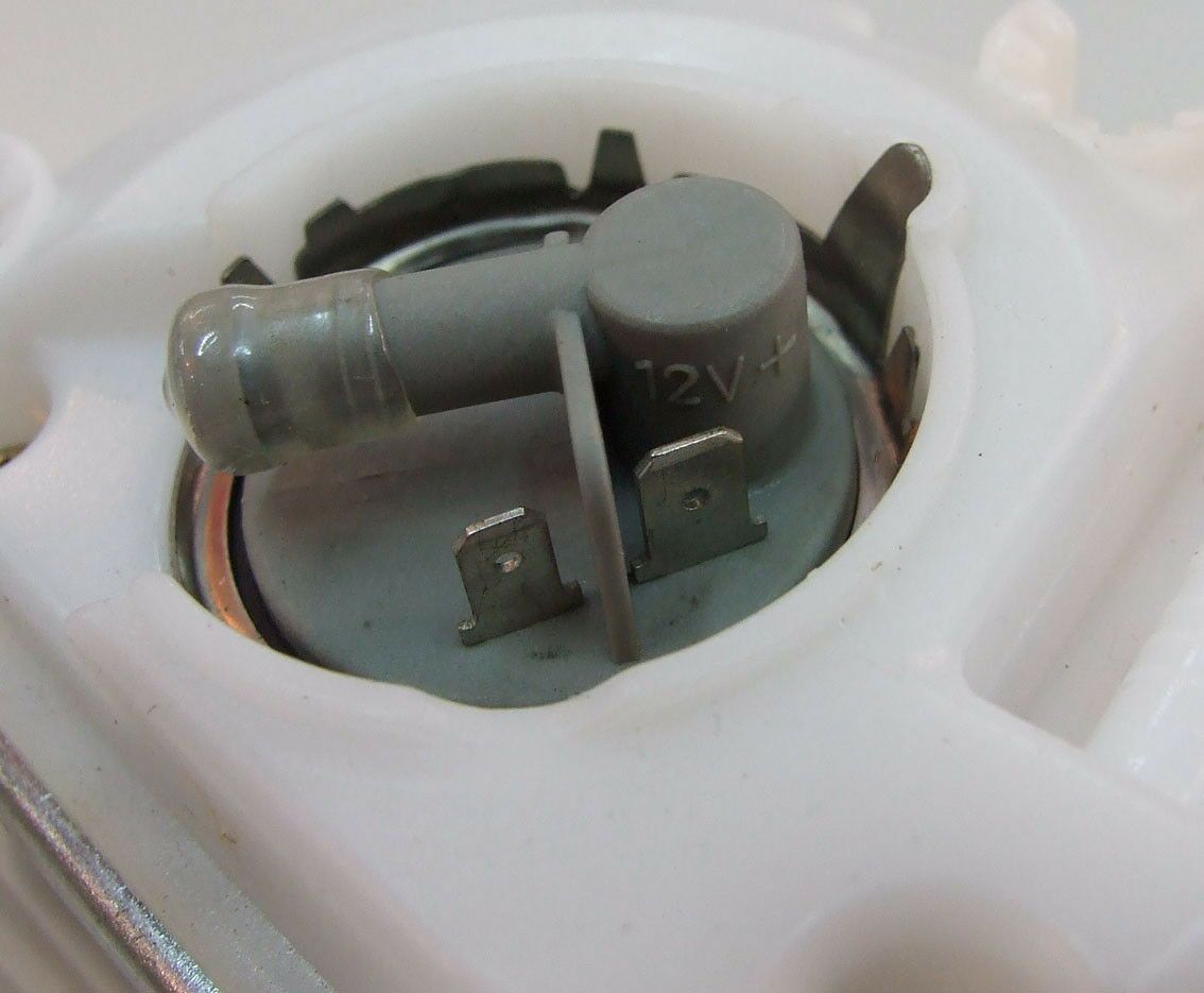 PUMPA GORIVA VW PASSAT B3 2,8 VR6 1995-