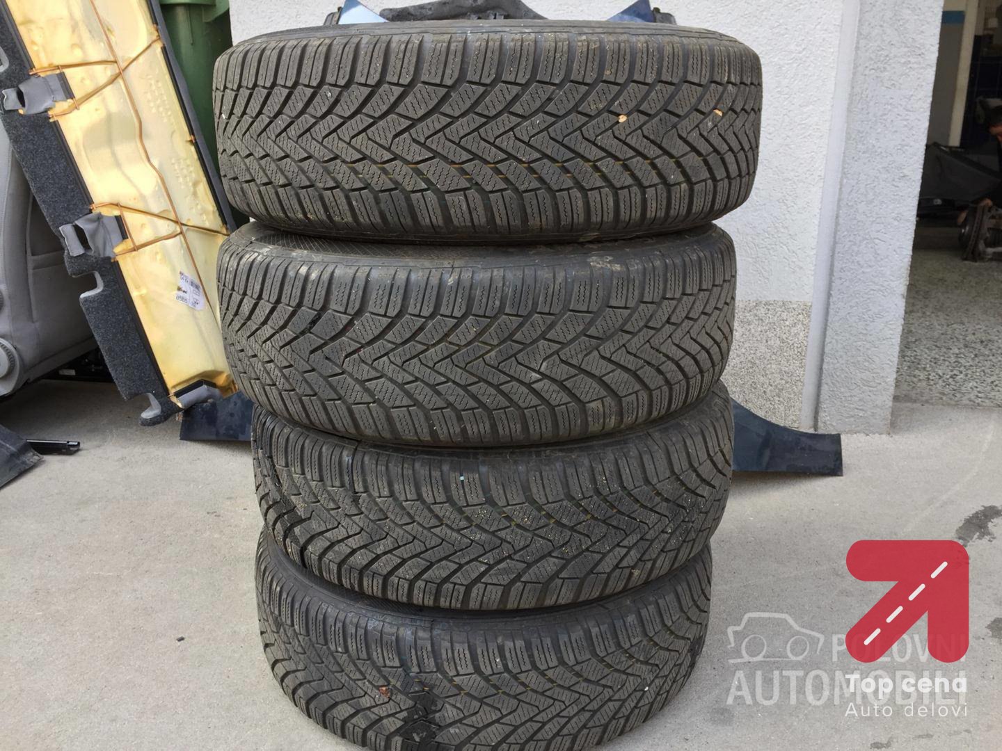 Continental 195/65 R15 Zimska