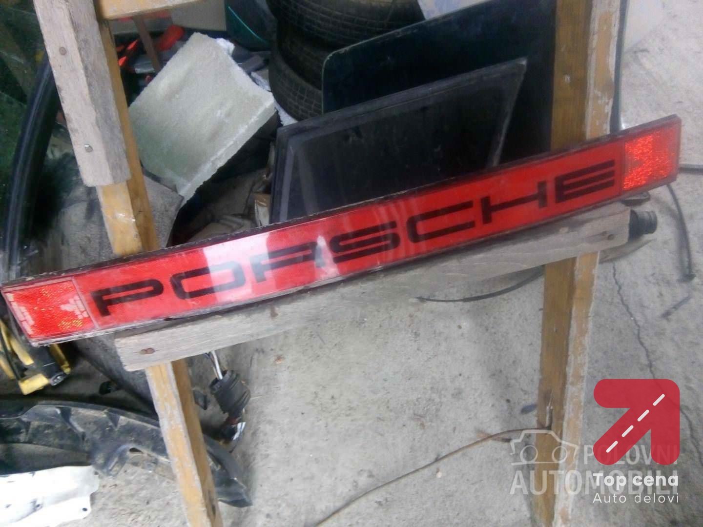 Lajsna gepeka za Porsche 911