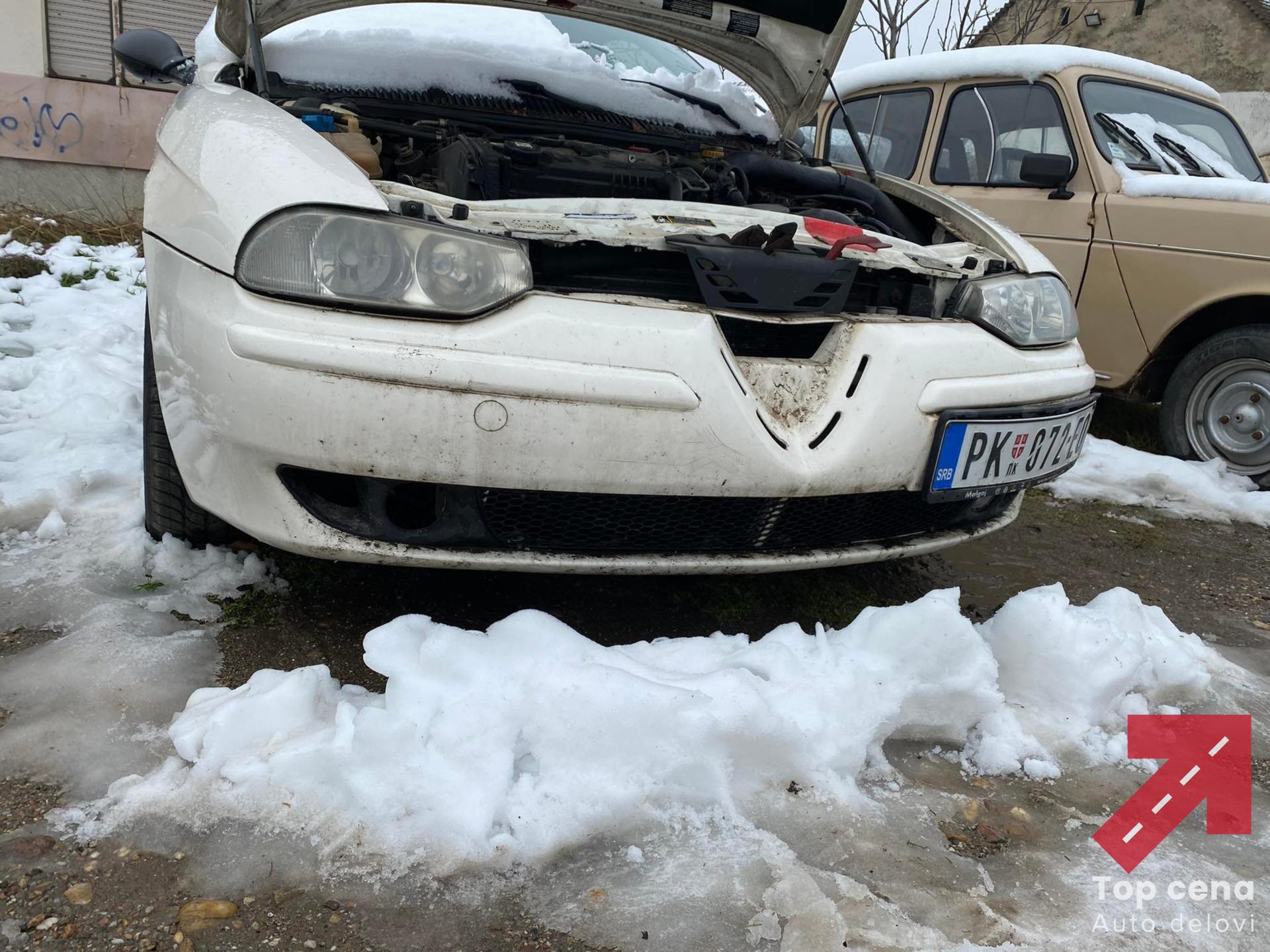 Prednji branik za Alfu Romeo 156