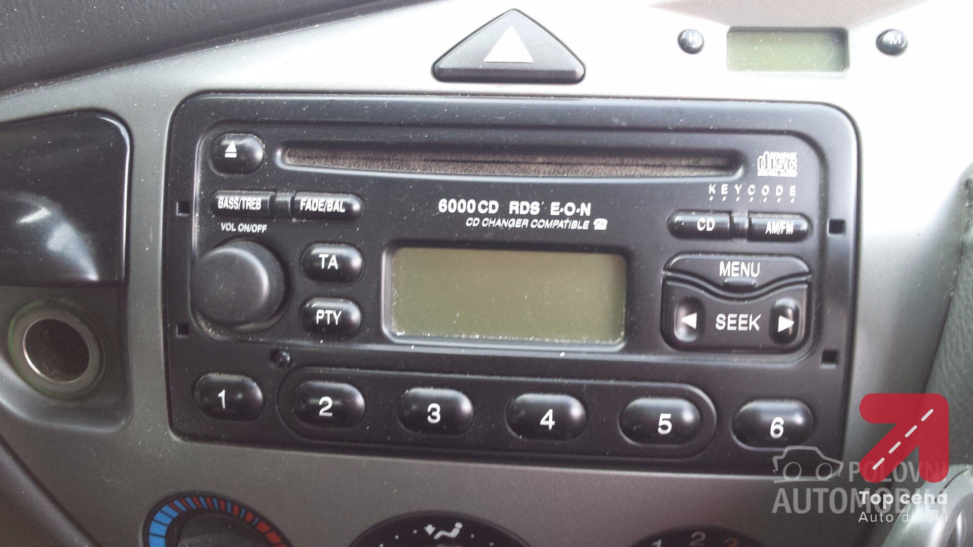 Radio cd sa kodom za Ford Focus od 1998. do 2005. god.