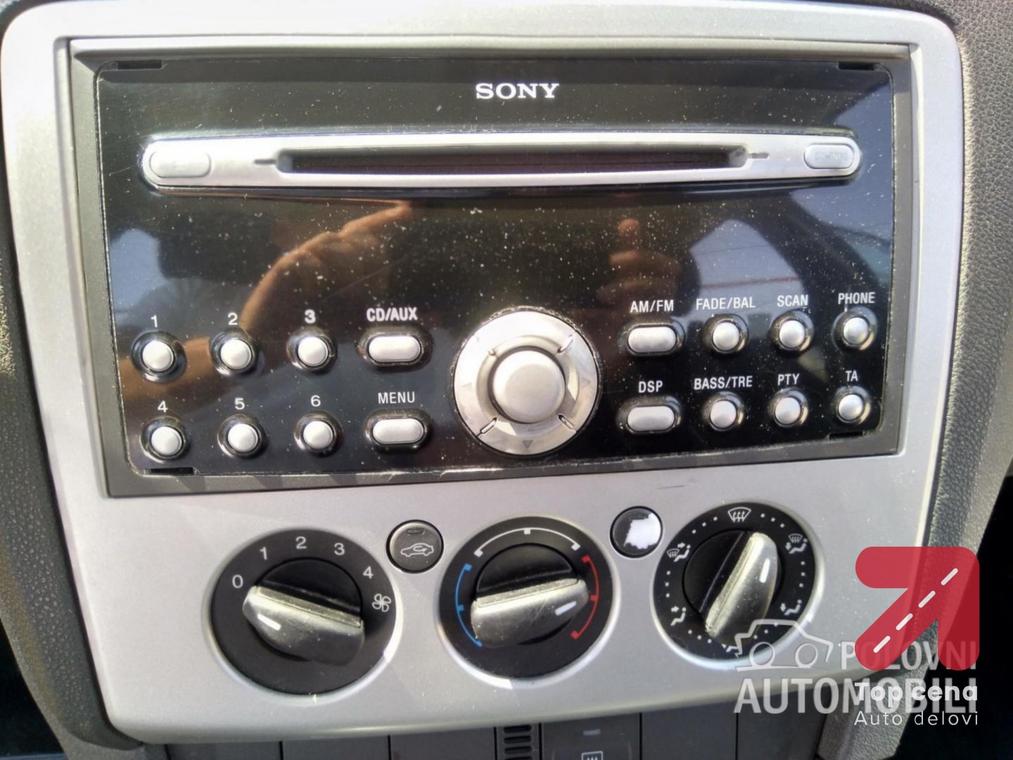 Radio cd za Ford C-Max od 2003. do 2010. god.